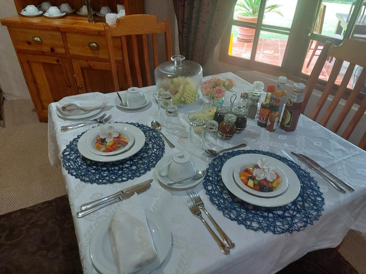 Little Milton, 10 Patrick Guildbridge Road Off The R103 Rosetta Bed & Breakfast Nottingham Road Exterior photo